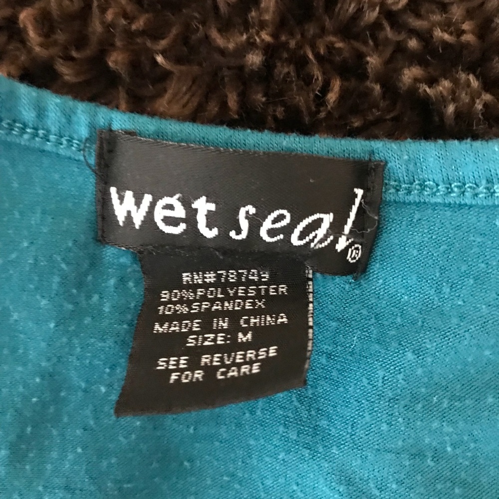 Tank top - Picture 3 of 3